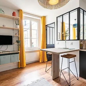 https://lucelyne-beau-t2-renove-plage-a-400m.inbrittany.com